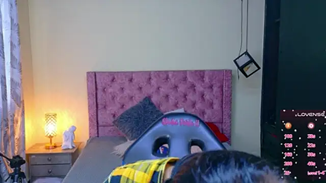 Sofii cutee online show from 02-12-26, 01:11