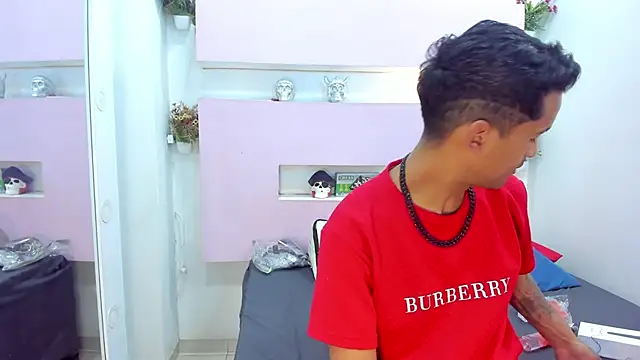 Nikki and Mayk online show from 02-24-26, 02:34