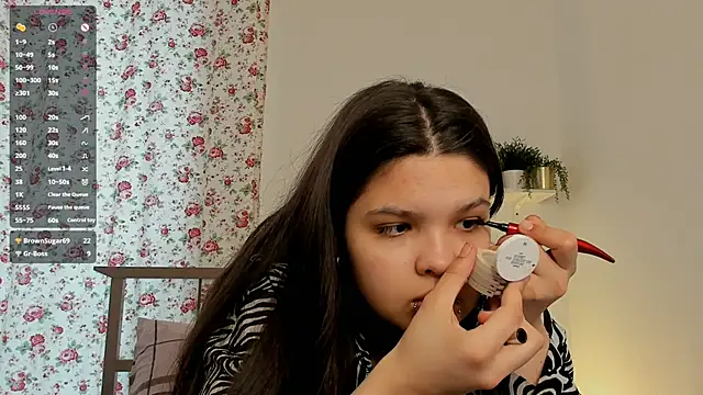 PhilomenaBucker online show from 02-28-25, 10:30