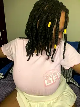 Boneca25 online show from 01-08-26, 10:27