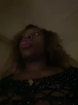 Boneca25 online show from 03-17-25, 06:42