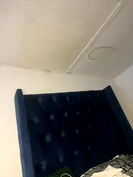 Boneca25 online show from 11-12-25, 07:34