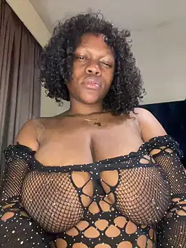 Boneca25 online show from 03-14-25, 10:38