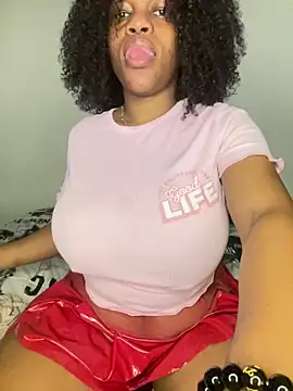 Boneca25 online show from 11-30-25, 08:48