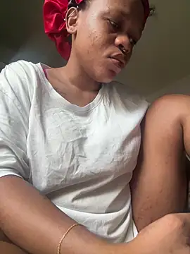 Boneca25 online show from 04-16-26, 11:44