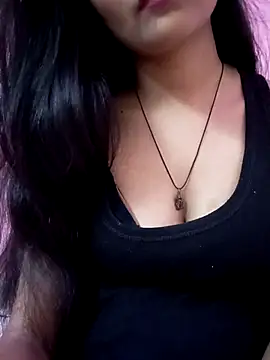 Tanu-00 online show from 10-18-25, 02:19