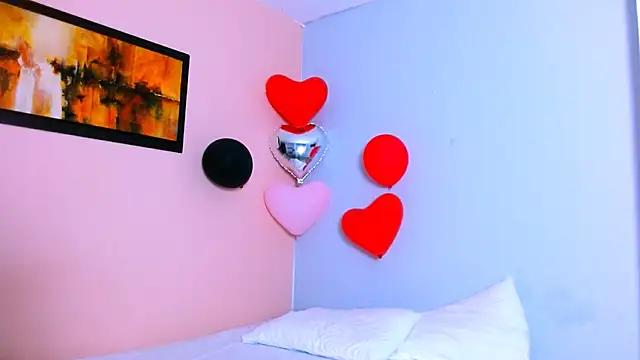 Snapshot of cameron_cooper01 chatting on 02-20-25, 12:57 cameron cooper01 online show from 02-20-25, 12:57