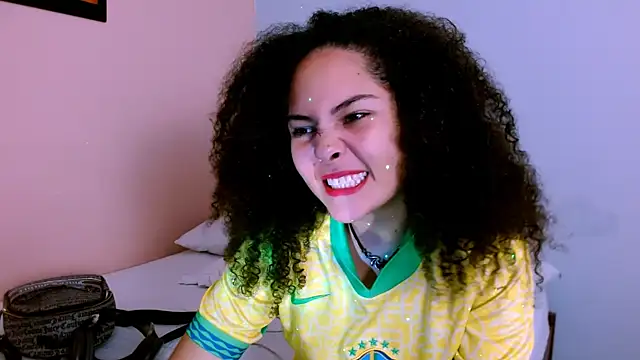 Snapshot of cameron_cooper01 chatting on 02-10-25, 01:01 cameron cooper01 online show from 02-10-25, 01:01