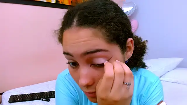 Snapshot of cameron_cooper01 chatting on 02-26-25, 01:11 cameron cooper01 online show from 02-26-25, 01:11