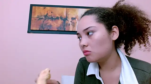 Snapshot of cameron_cooper01 chatting on 03-14-25, 03:47 cameron cooper01 online show from 03-14-25, 03:47