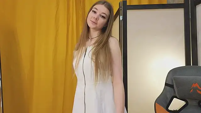 Snapshot of BlowMinded chatting on 02-01-25, 09:54 BlowMinded online show from 02-01-25, 09:54