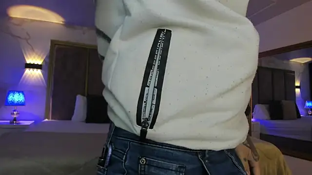 Snapshot of kaletattoo chatting on 01-13-26, 11:25 kaletattoo online show from 01-13-26, 11:25