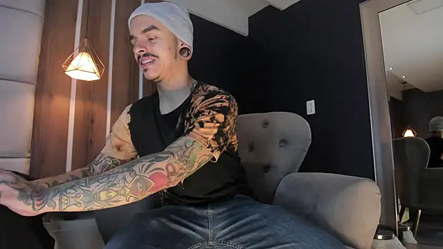 Snapshot of kaletattoo chatting on 07-09-26, 11:20 kaletattoo online show from 07-09-26, 11:20