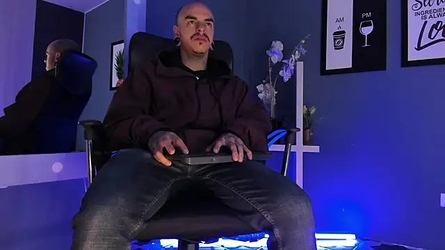 Snapshot of kaletattoo chatting on 02-02-26, 11:09 kaletattoo online show from 02-02-26, 11:09