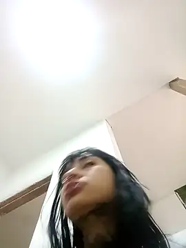 esmeralda06 online show from 12-18-25, 03:05