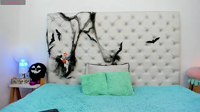 esmeralda06 online show from 10-29-25, 03:22