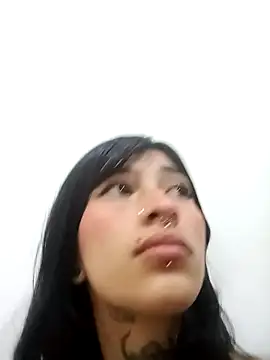 esmeralda06 online show from 09-17-25, 03:14