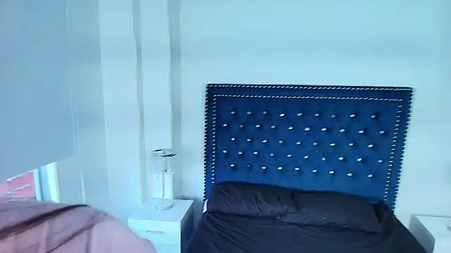 Milu ballmer online show from 09-22-25, 06:58