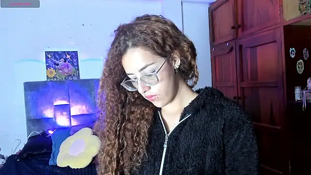 Isangel  online show from 11-07-25, 03:11