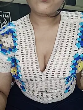 Snapshot of JANVI_MISHRA1 chatting on 06-04-26, 07:29 JANVI MISHRA1 online show from 06-04-26, 07:29