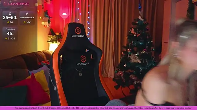 Snapshot of deathmistress chatting on 02-01-26, 08:51 deathmistress online show from 02-01-26, 08:51