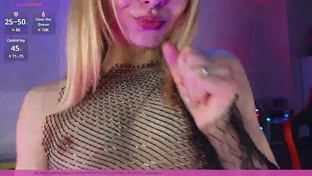 Snapshot of deathmistress chatting on 03-22-25, 06:43 deathmistress online show from 03-22-25, 06:43