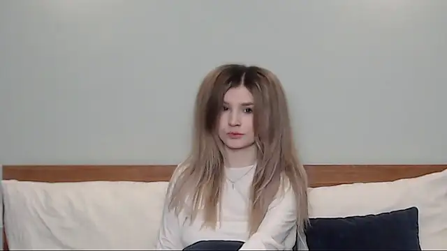 Chloe Addison online show from 02-17-25, 03:25