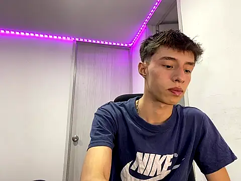 Juanmres online show from 09-16-25, 04:46