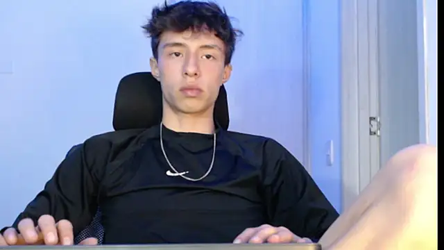 Juanmres online show from 10-18-25, 02:57