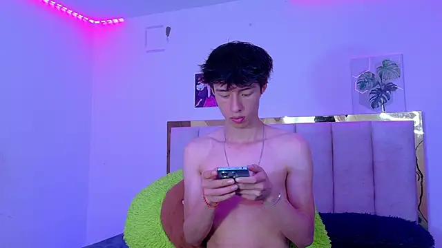 Juanmres online show from 05-22-26, 02:26
