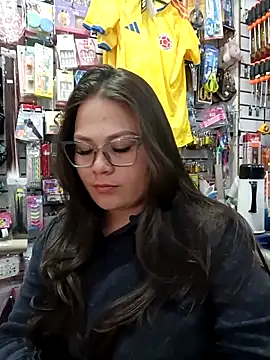 Vale Saenzz online show from 04-09-26, 09:43