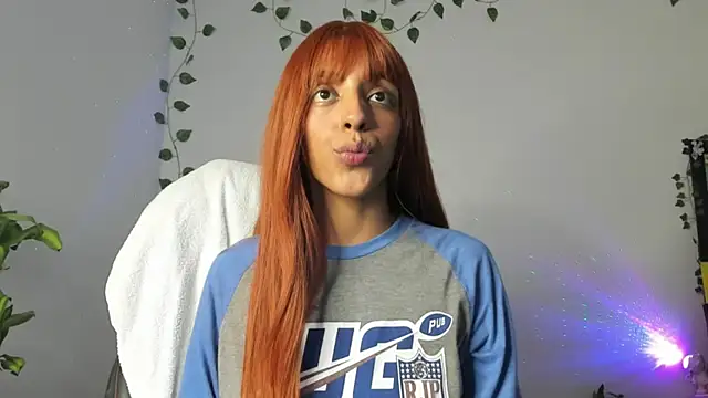 viankaa miller online show from 03-11-25, 02:21