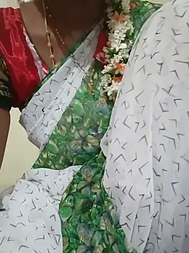 Snapshot of TeluguammayiMahi chatting on 07-19-26, 11:01 TeluguammayiMahi online show from 07-19-26, 11:01