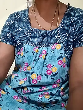 Snapshot of TeluguammayiMahi chatting on 07-31-26, 09:12 TeluguammayiMahi online show from 07-31-26, 09:12