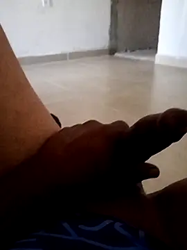 Snapshot of Moreno-32- chatting on 03-03-26, 06:04 Moreno-32- online show from 03-03-26, 06:04