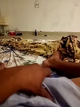 Snapshot of Moreno-32- chatting on 02-26-26, 02:33 Moreno-32- online show from 02-26-26, 02:33