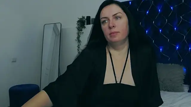 Snapshot of JacquelineElle chatting on 03-02-25, 06:35 JacquelineElle online show from 03-02-25, 06:35