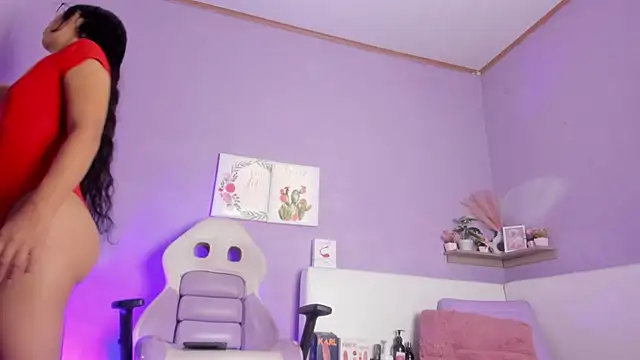 Rossi Mariana online show from 10-30-25, 12:25