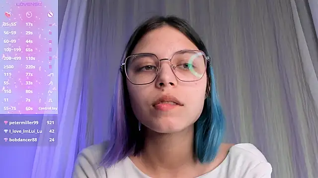 DarelleFare online show from 02-26-25, 05:10