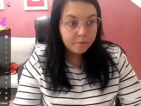 Wetandnaughtyxx online show from 02-06-26, 10:00