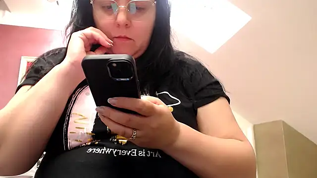 Wetandnaughtyxx online show from 04-18-26, 07:22