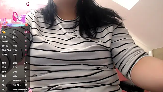 Wetandnaughtyxx online show from 02-05-26, 08:32