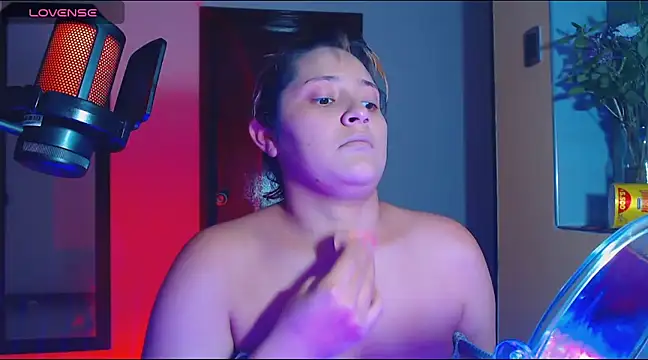 Hinako0Satorii  online show from 03-17-25, 11:35