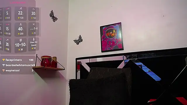 Snapshot of VICTORIAHANK_ chatting on 02-20-25, 10:48 VICTORIAHANK online show from 02-20-25, 10:48