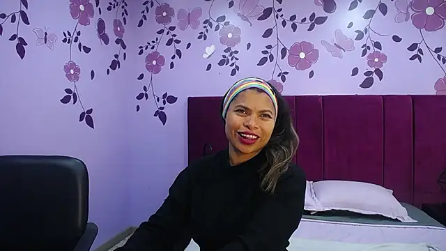 CamiilaReyes online show from 03-17-25, 12:57