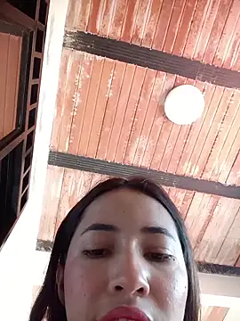 Snapshot of -Nicol chatting on 06-19-26, 02:56 -Nicol online show from 06-19-26, 02:56