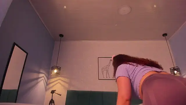 Snapshot of ninna_curly chatting on 11-03-25, 05:56 ninna curly online show from 11-03-25, 05:56