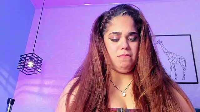 Snapshot of ninna_curly chatting on 12-19-25, 04:20 ninna curly online show from 12-19-25, 04:20