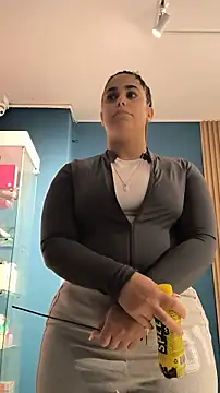 ninna curly online show from 07-15-26, 01:12