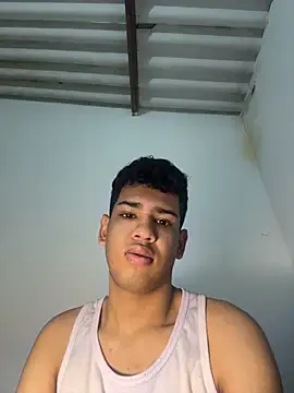 Santiago-Thompson online show from 11-11-25, 04:13